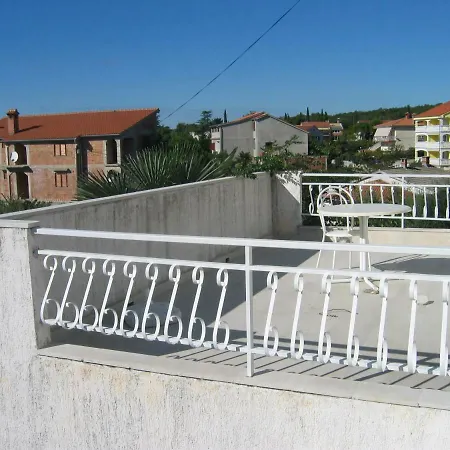 Apartments Cerovic Malinska Exterior photo
