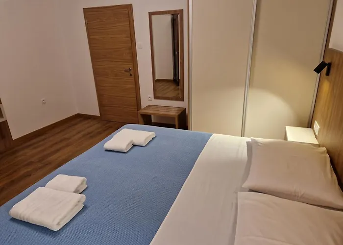 Apartments Cerovic