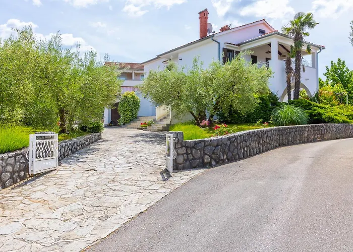 Apartments Cerovic